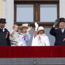 The Royal Family greeting the Children's Parade from the Palace Balcony (Photo: Cornelius Poppe, Scanpix)